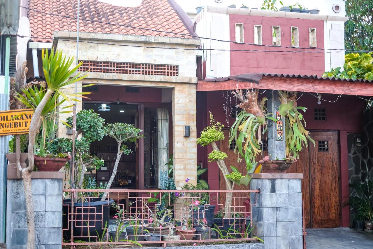 Unique Homestay 443 Yogyakarta Exterior foto